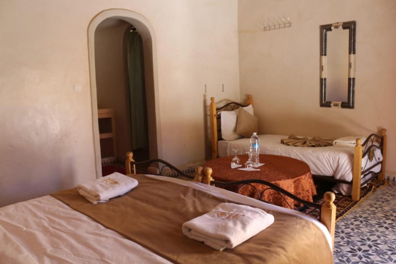 Riad Assia Foum Zguid Zimmer foto