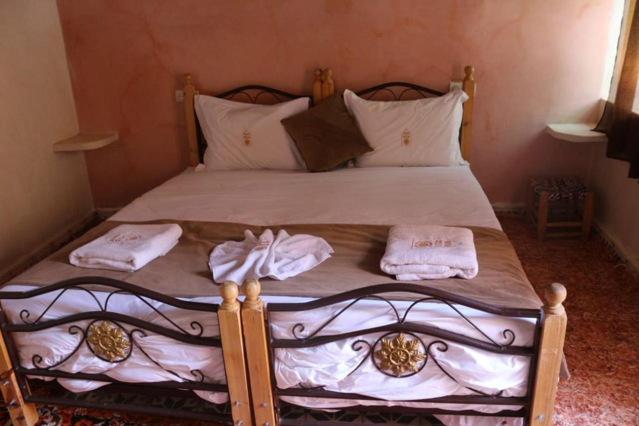 Riad Assia Foum Zguid Zimmer foto